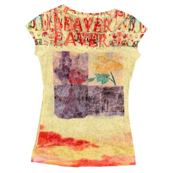 Buc-ees Beaver Original Women’s XS ‘Texas Born’ Yellow Top with Rhinestones - Picture 2 of 4